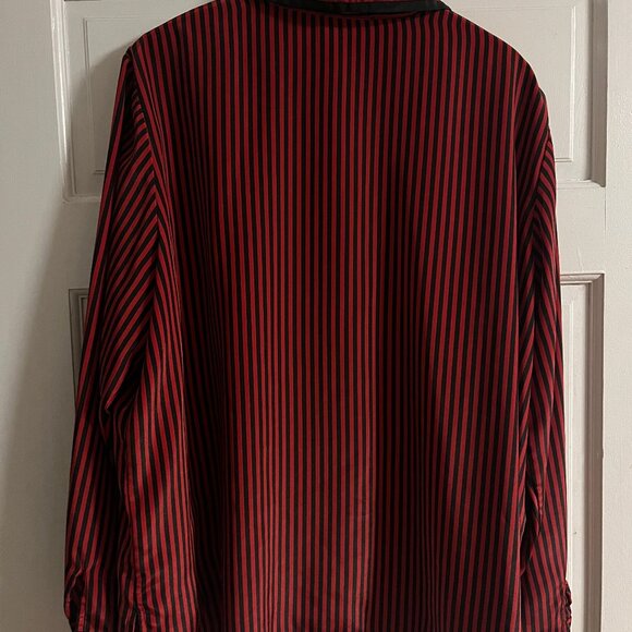 Vintage Red and Black Pinstriped oversized button up shrit - Picture 5 of 5